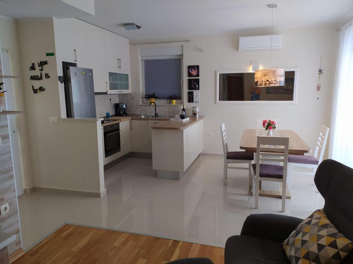 Apartment Pejic,makarska,veliko Brdo Makarska